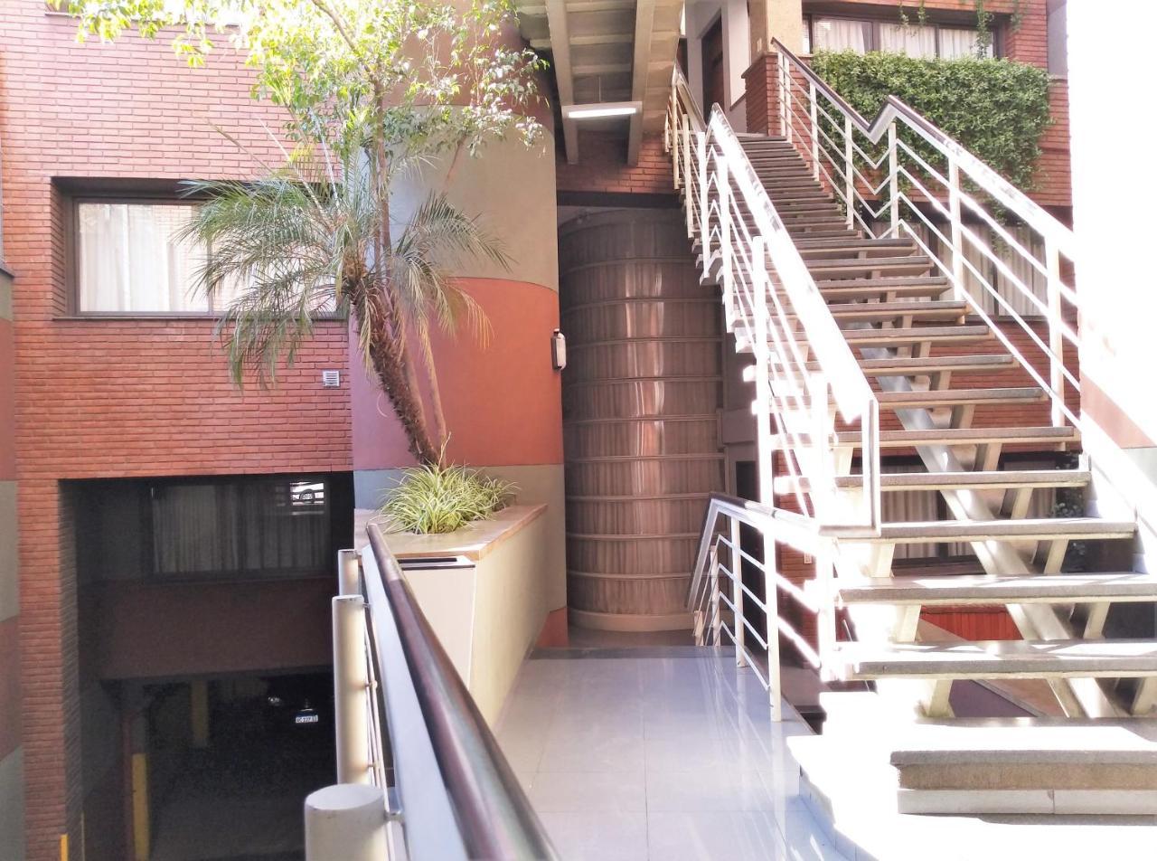Premium Aparthotel Mendoza