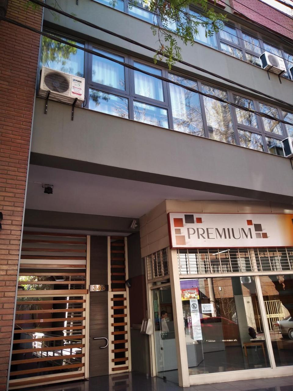 Premium Aparthotel Mendoza