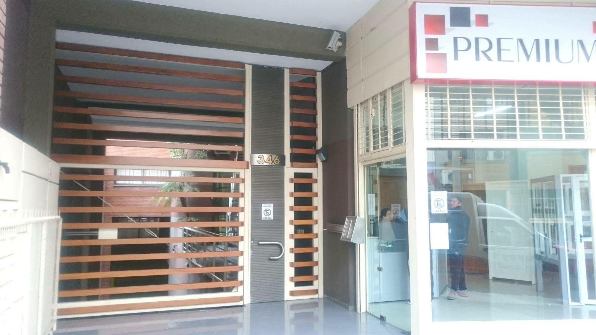 Premium Aparthotel Mendoza
